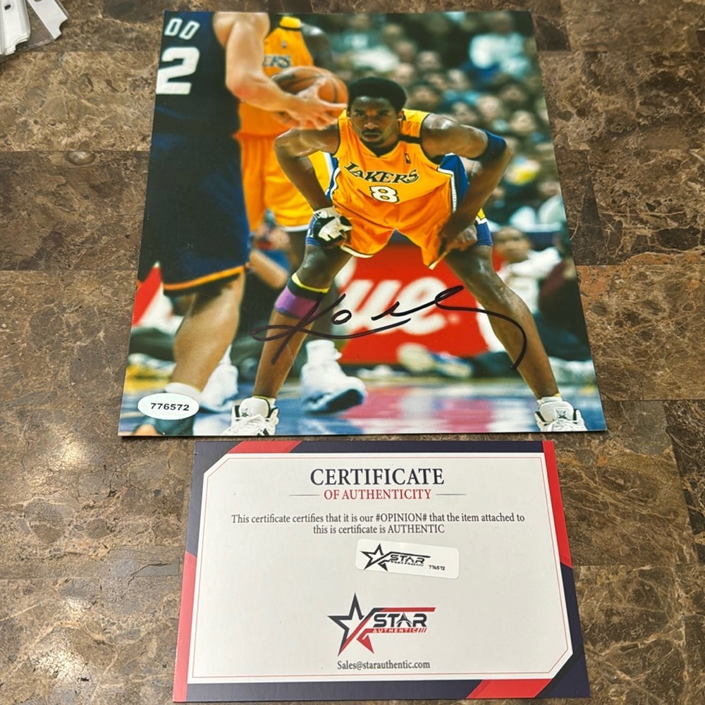 Kobe Bryant - Picture 1 of 1